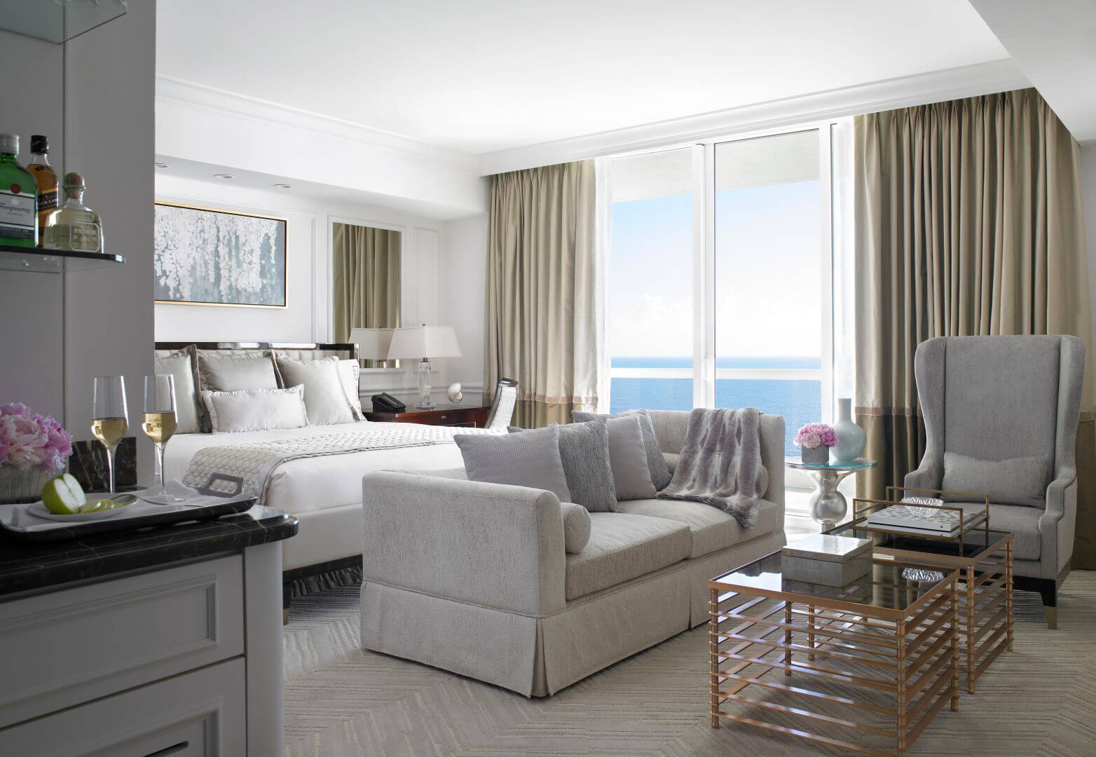 Acqualina Resort & Residences Room