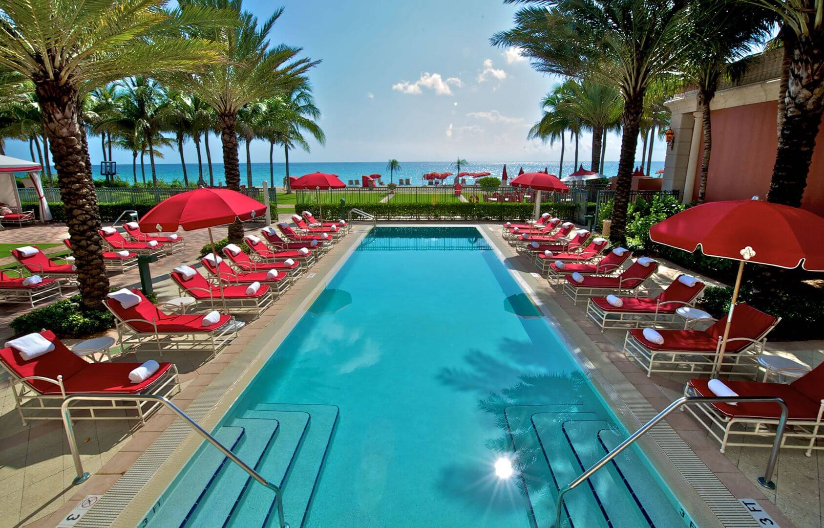 Acqualina Resort & Residences Pool