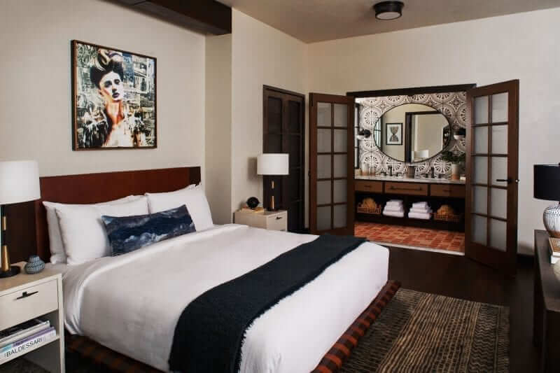 Hotel Figueroa Room